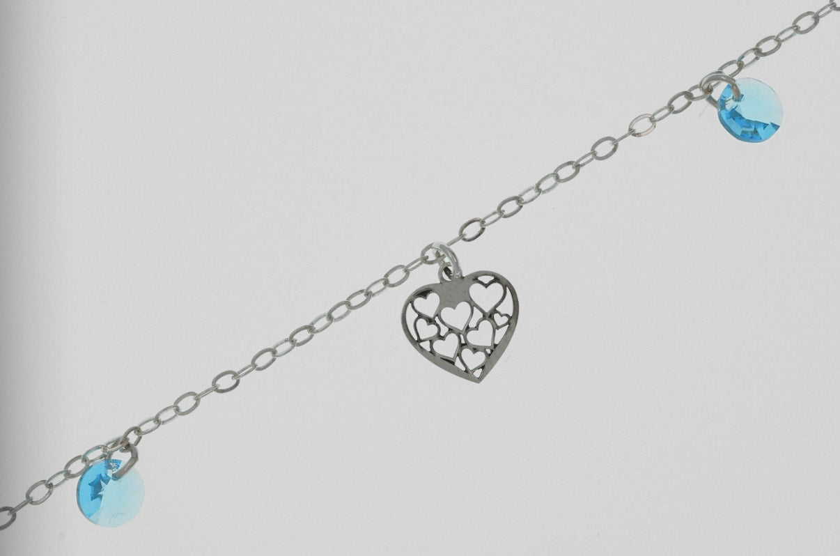 Bracelet with hearts and stones