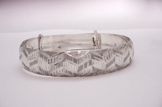 Medium Bracelet Design