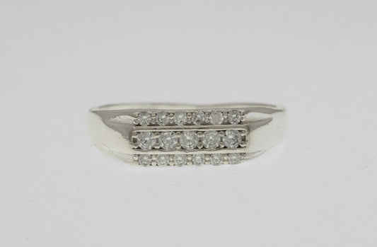 Ring for men with Zirconias