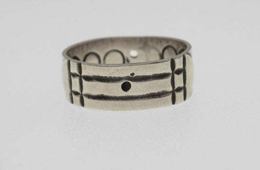 Ring Holes